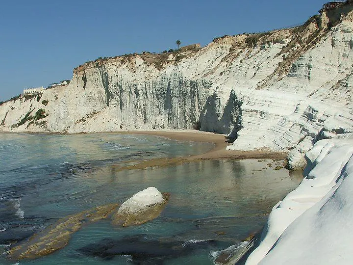 Un Tuffo Alla Scala Dei Turchi Bed & Breakfast Realmonte